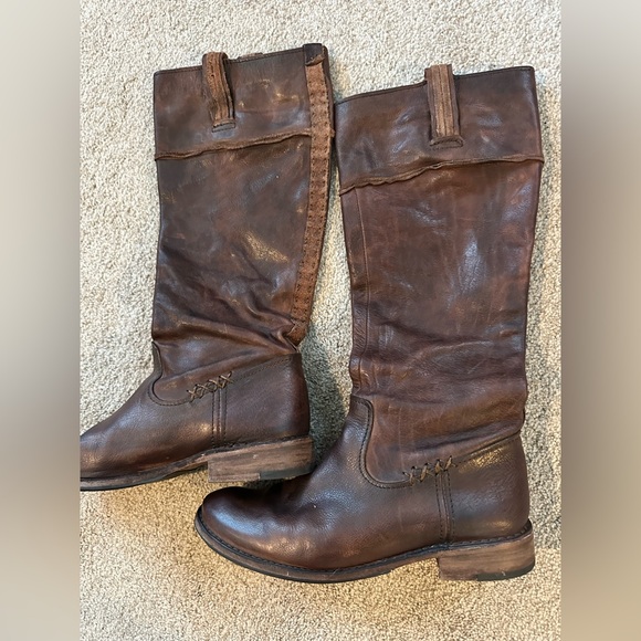 Frye Brown Tall Riding Boot Full Grain Leather Rugged Detail Size 8.5 B - Picture 2 of 7